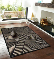 Luxury geometric hand-tufted rug featuring overlapping stripe design.