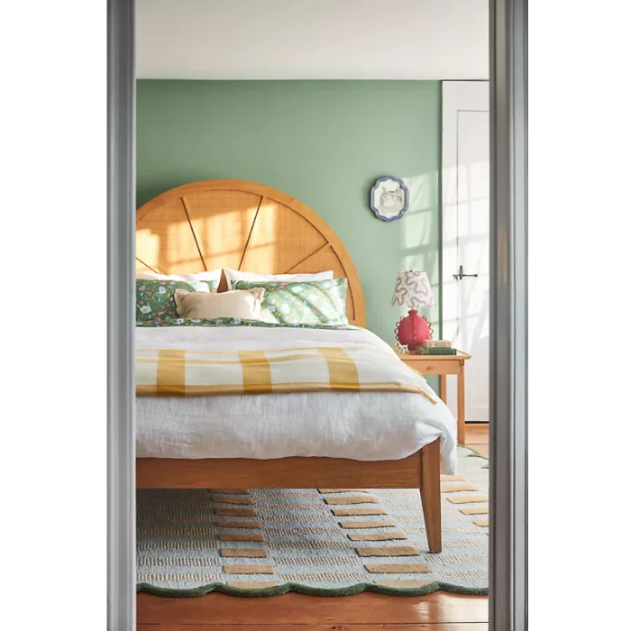 Yellow rug for bedroom