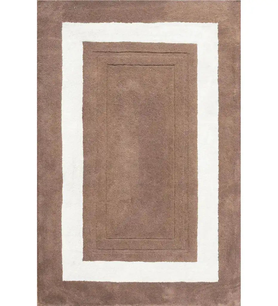 Mouse hand-tufted solid wool rug with beige and white rectangular border design