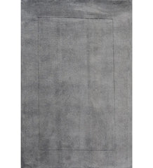 Soft grey solid hand-tufted wool rug with embossed border