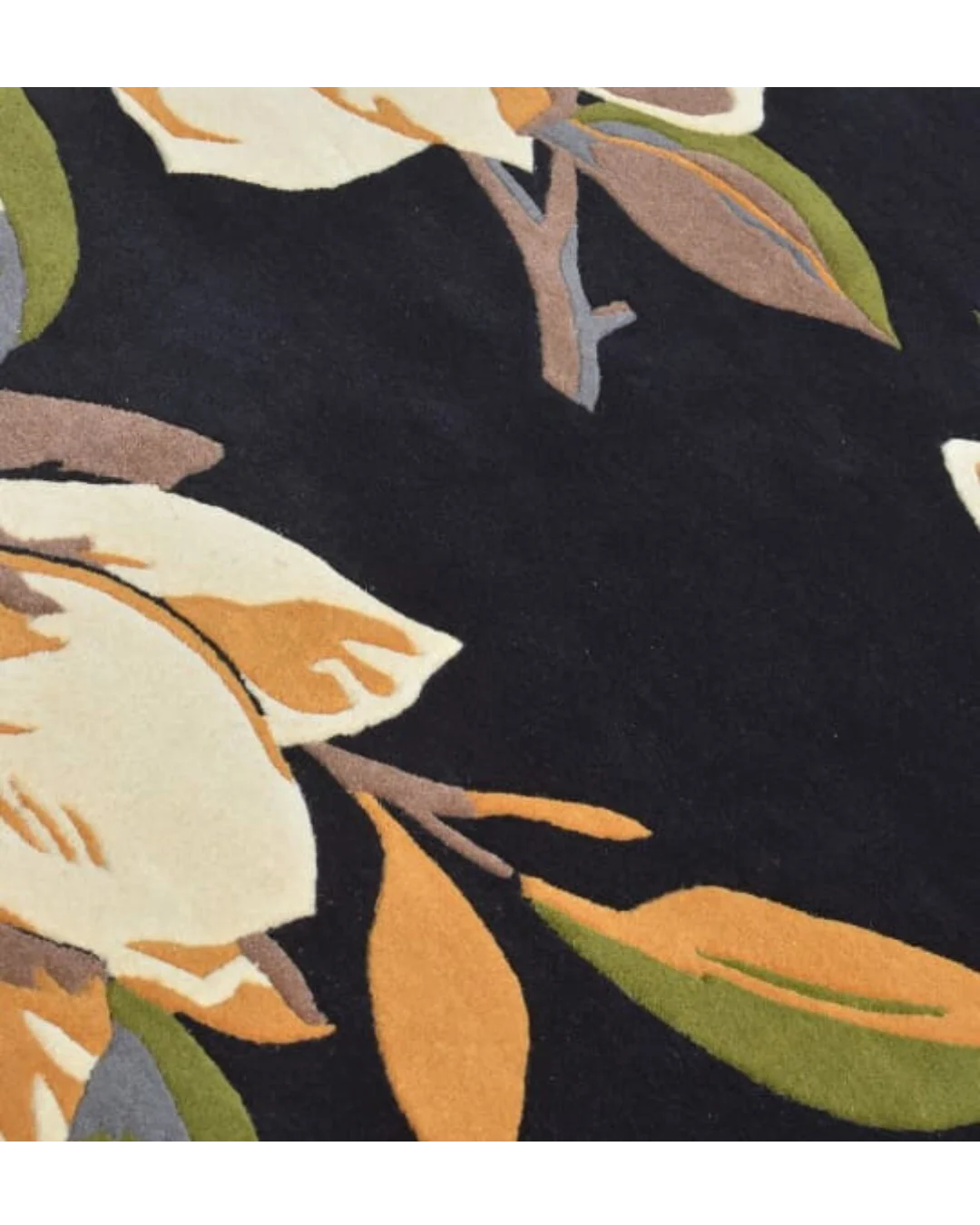 Hand tufted rug