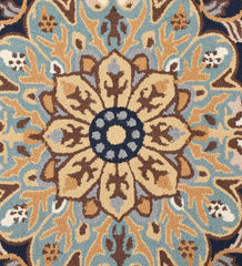 Traditional floral hand tufted rug