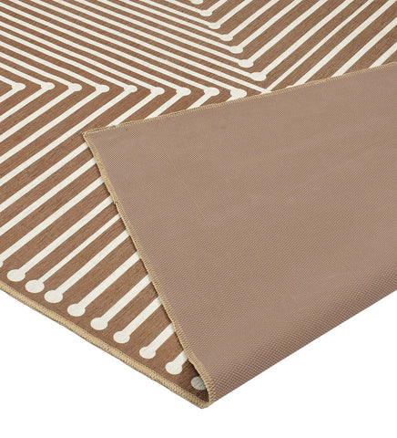 Durable geometric patterned rug for contemporary spaces.
