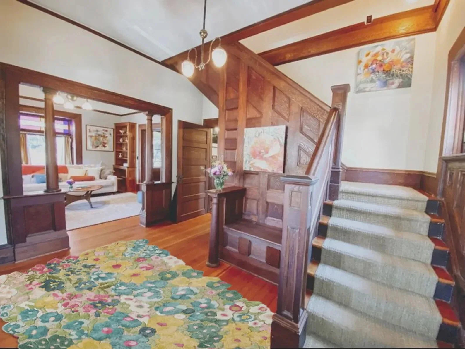 Floral hand tufted rug