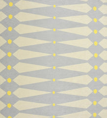 Neutral diamond design rug for contemporary interiors.