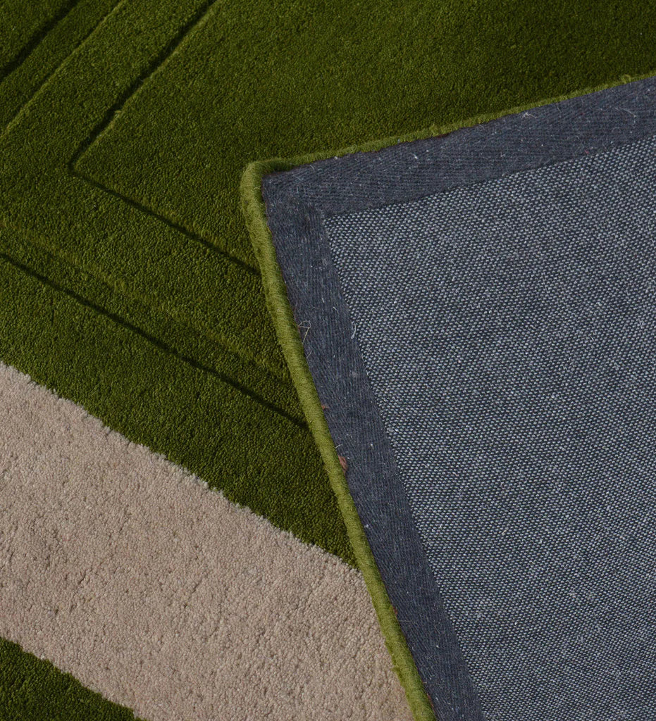 Contemporary green and ivory bordered hand-tufted rug