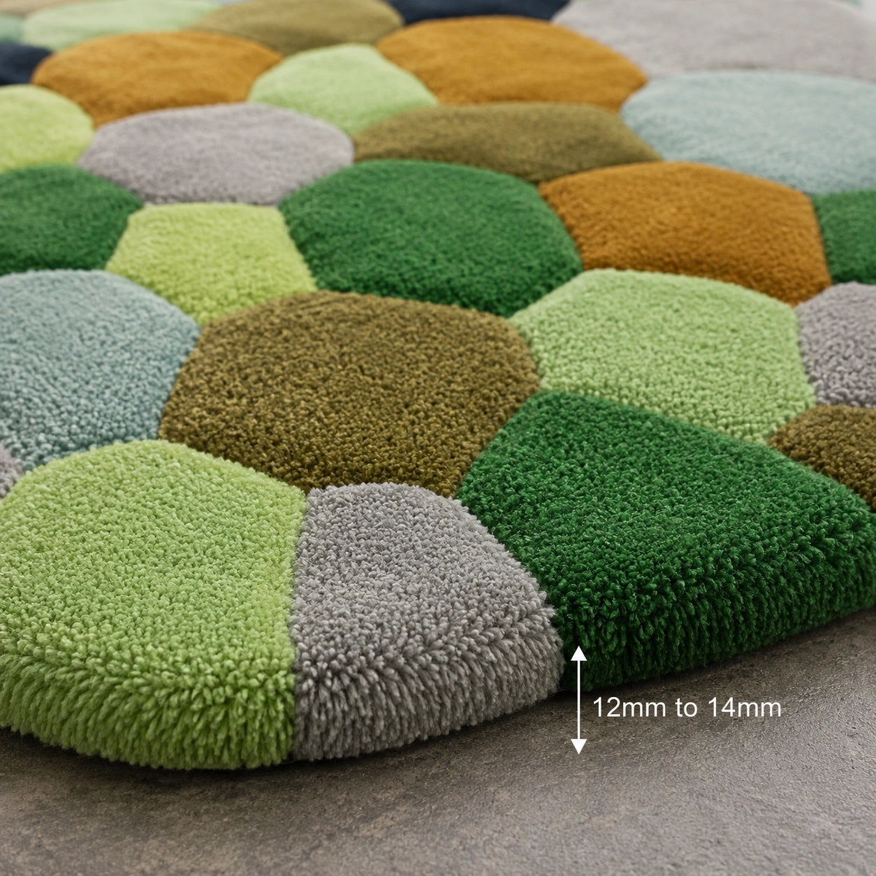 Green verdant mosaic wool rug