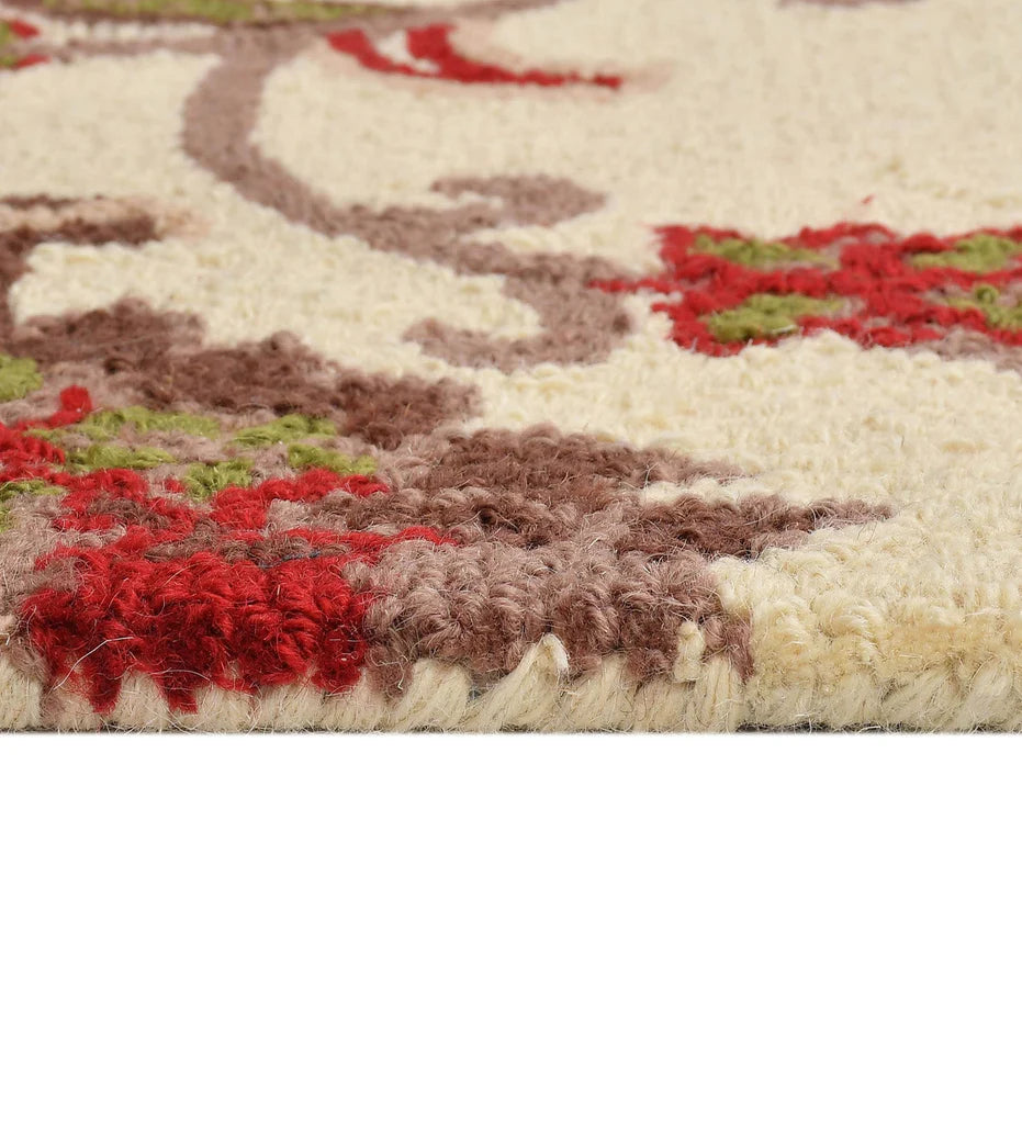 Premium floral heritage rug for traditional living rooms