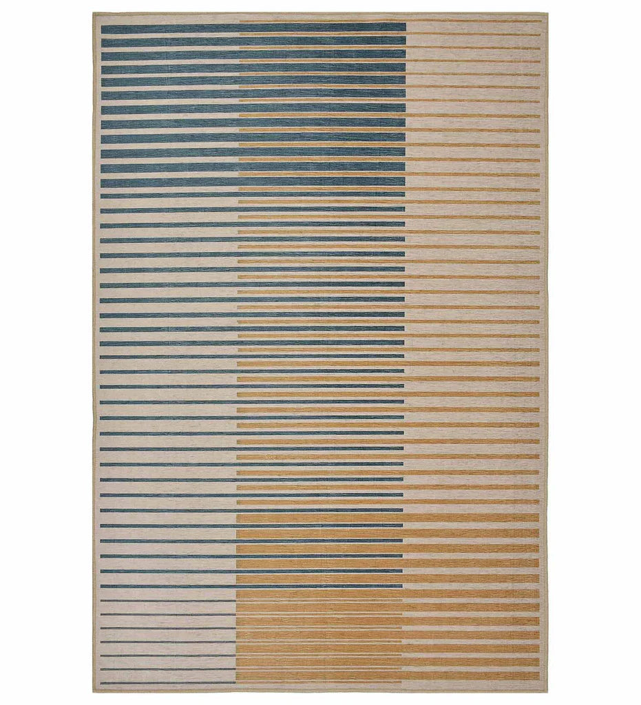 Modern Gradient Rug with seamless color transition.