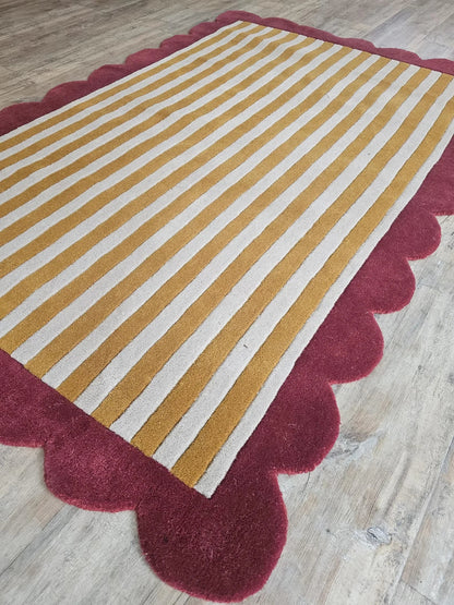 Scallop Edge Rug