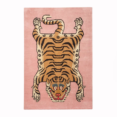 Rug with a tiger design on a pink background