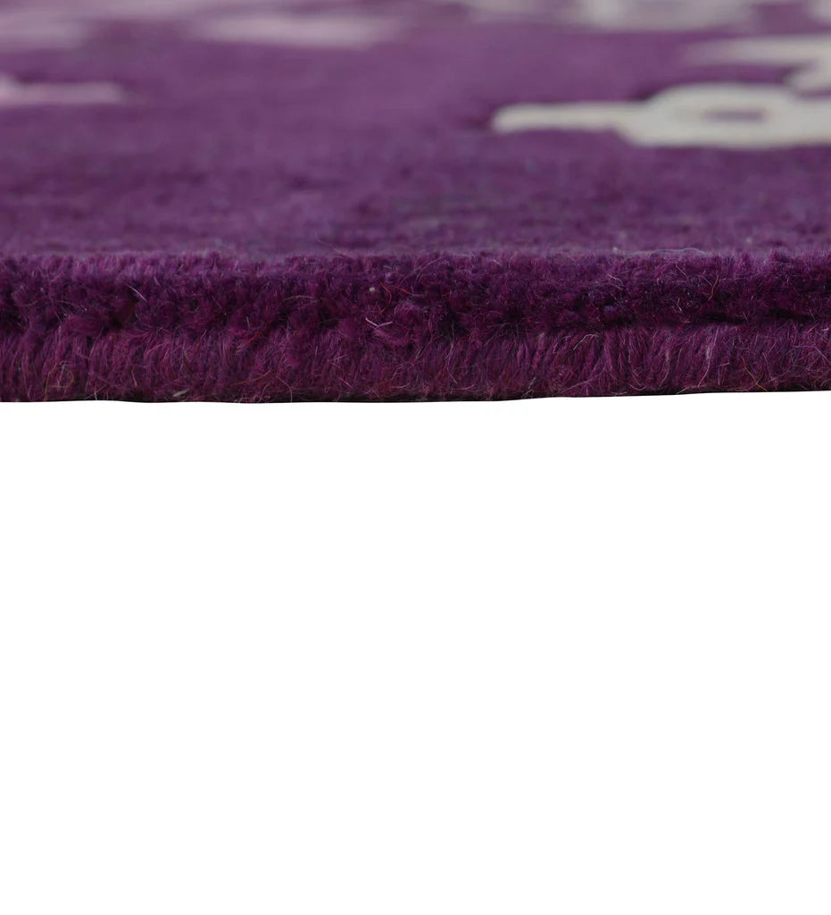 Premium floral vine rug with lavender and cream detailing