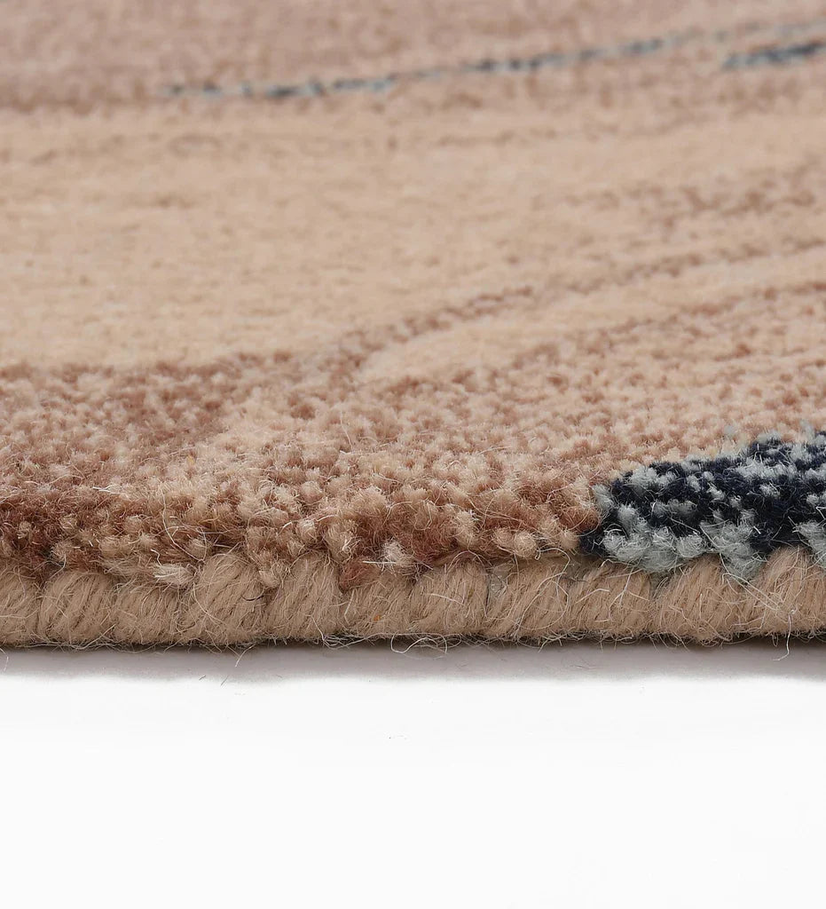 Close up of Taupe Abstract River Drift Rug pile thickness