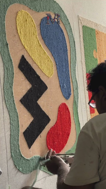 Abstract rug hand tufting process